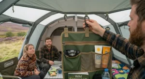 Diagram showing how to attach the organiser to a ridge pole of a tent.
